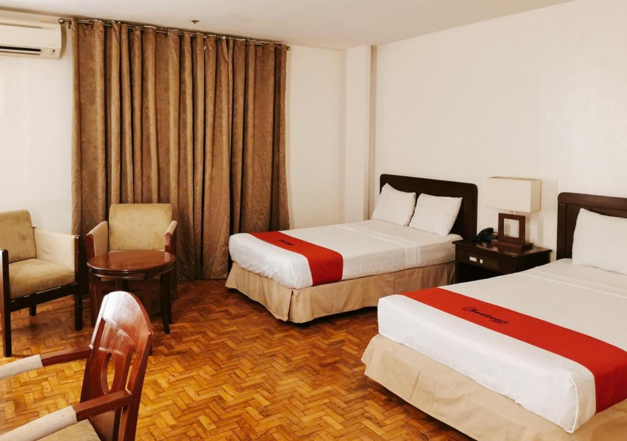 RedDoorz Plus near Mango Avenue Cebu Ruang foto