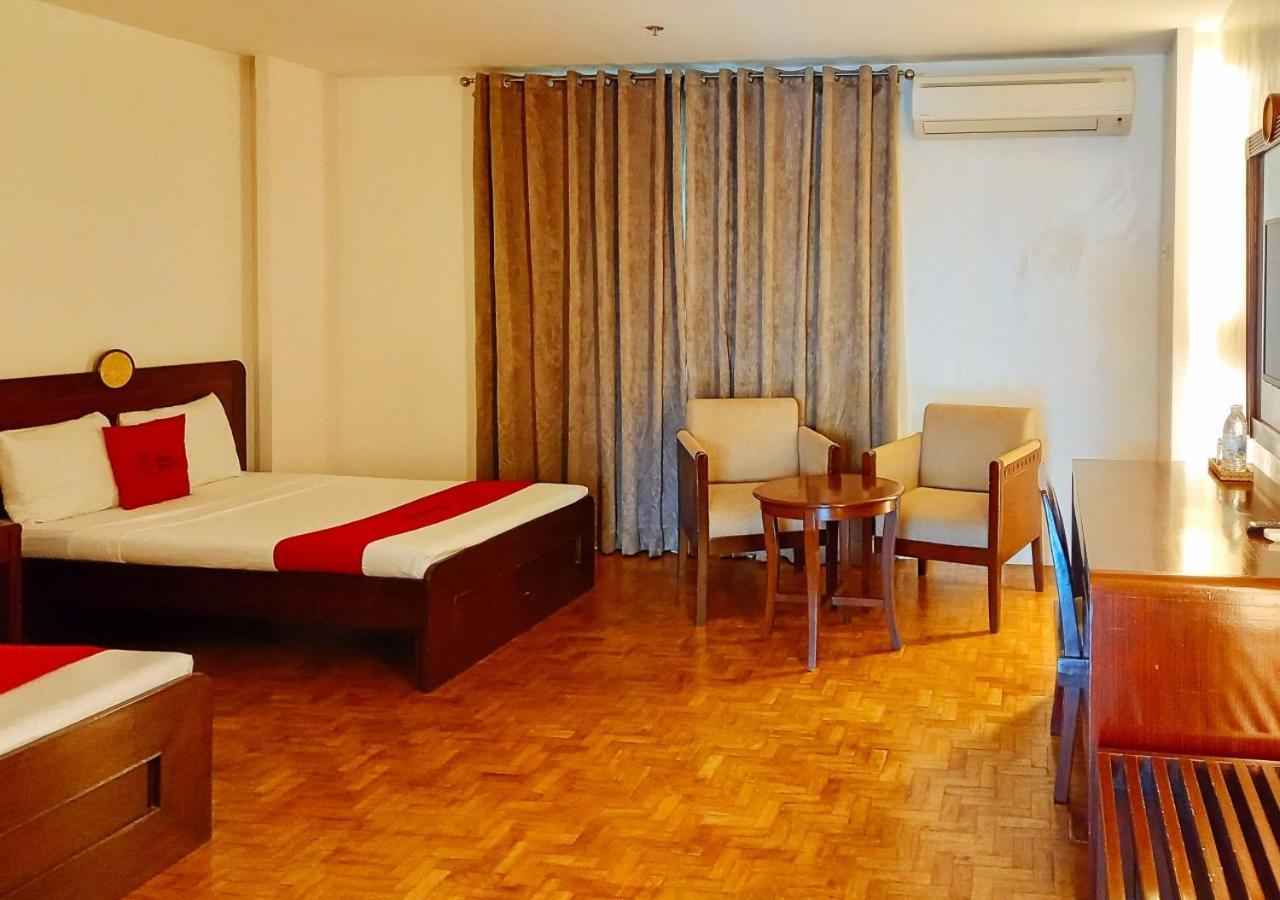 RedDoorz Plus near Mango Avenue Cebu Ruang foto